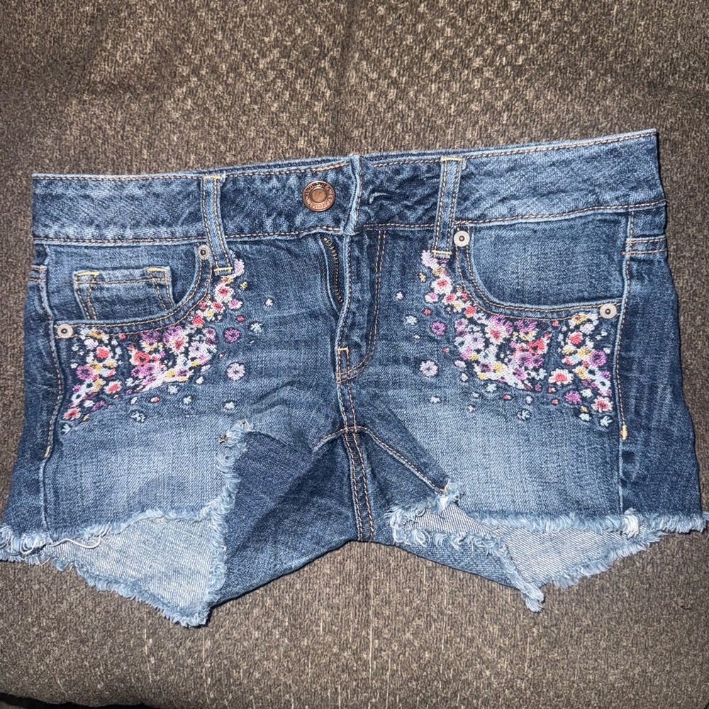 American Eagle Outfitters Blue and Pink Jean Shorts Distressed Style